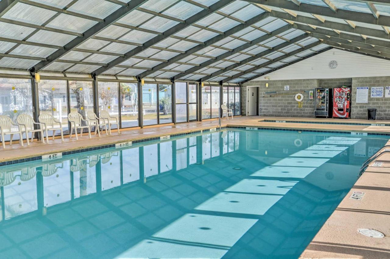 Surfside Beach Home With Pool Access Walk To Beach! 默特尔比奇 外观 照片