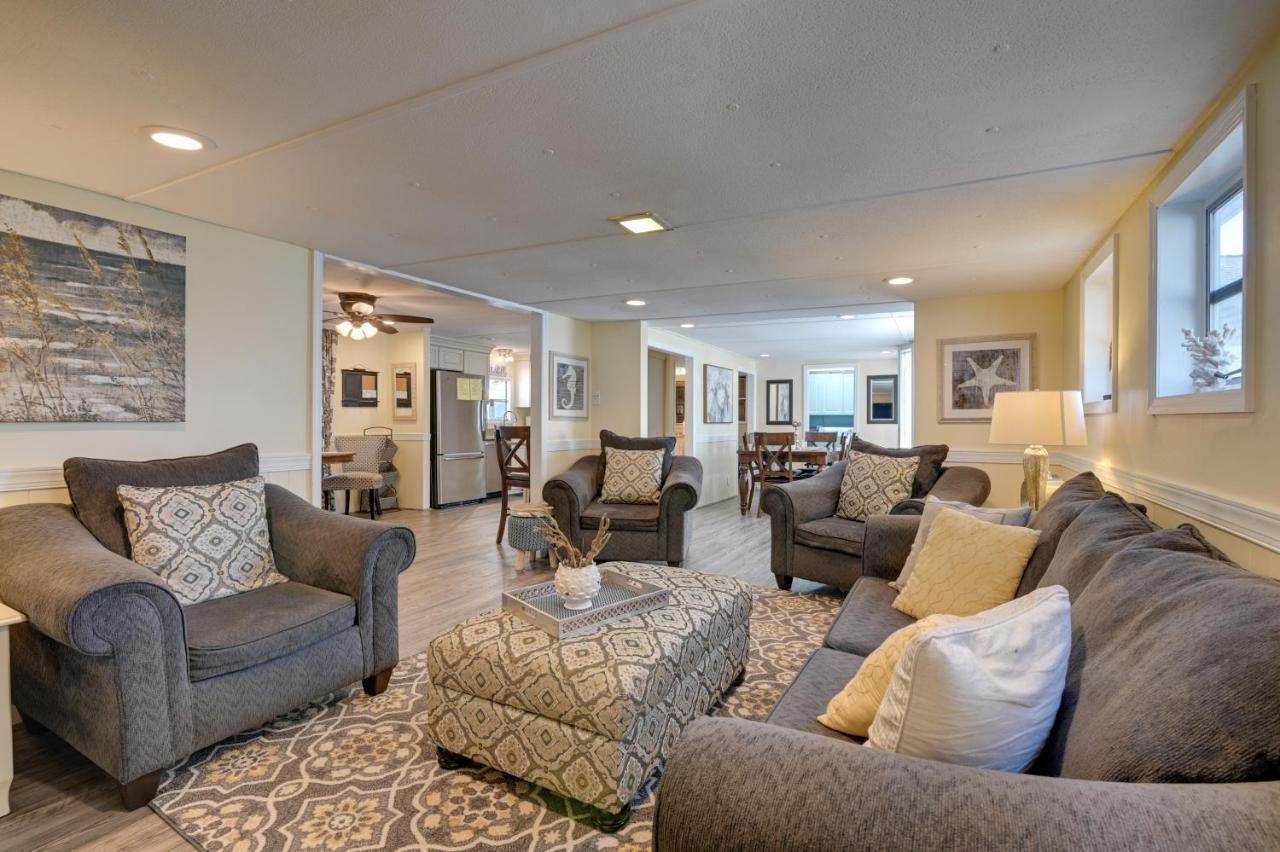 Surfside Beach Home With Pool Access Walk To Beach! 默特尔比奇 外观 照片