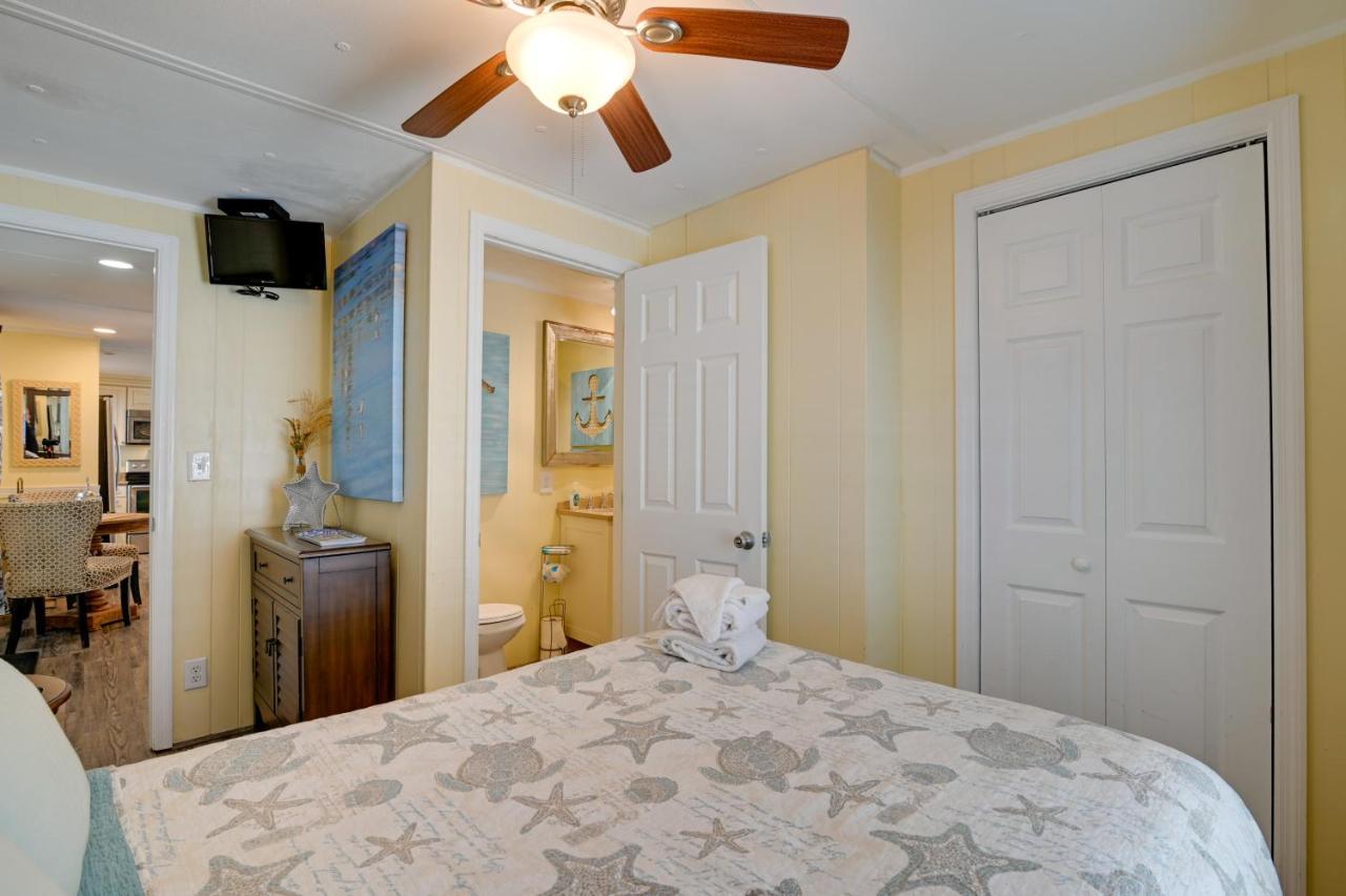 Surfside Beach Home With Pool Access Walk To Beach! 默特尔比奇 外观 照片